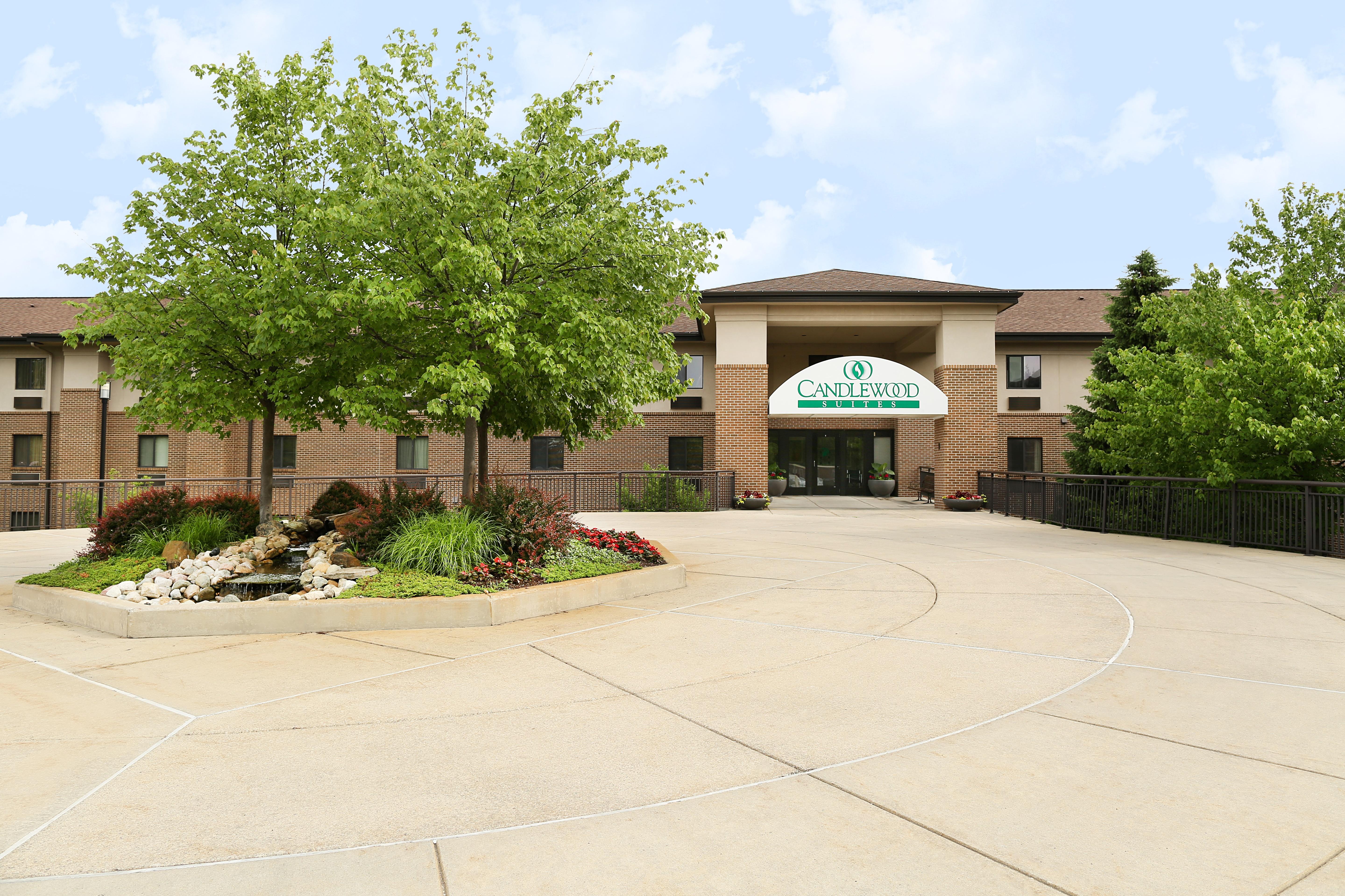 Candlewood Suites East Lansing By Ihg Exterior photo