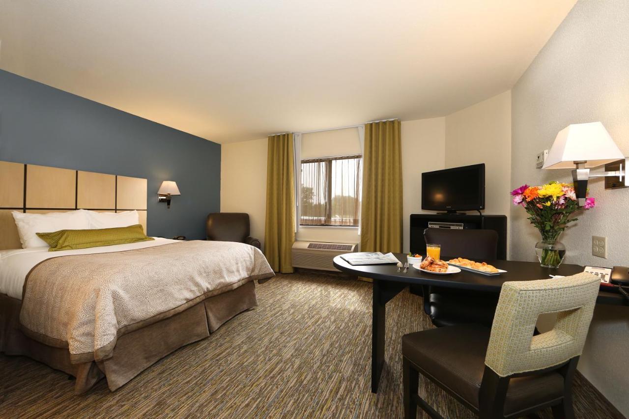Candlewood Suites East Lansing By Ihg Exterior photo