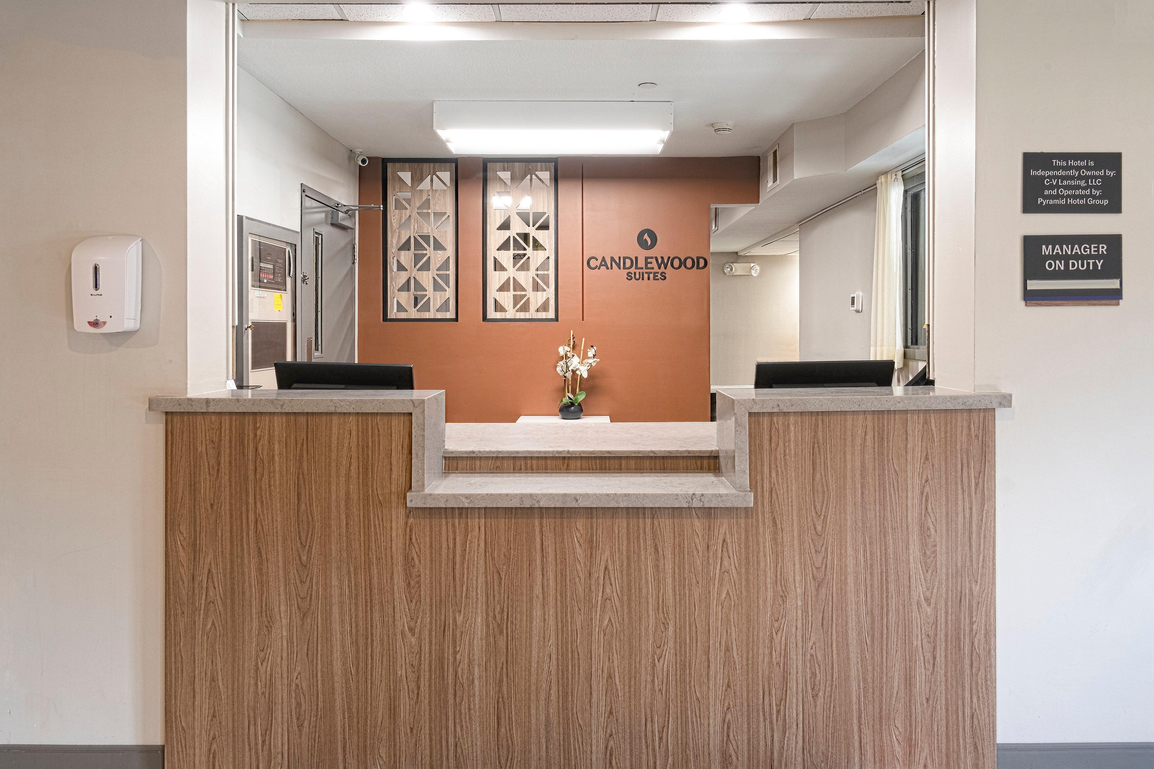 Candlewood Suites East Lansing By Ihg Exterior photo