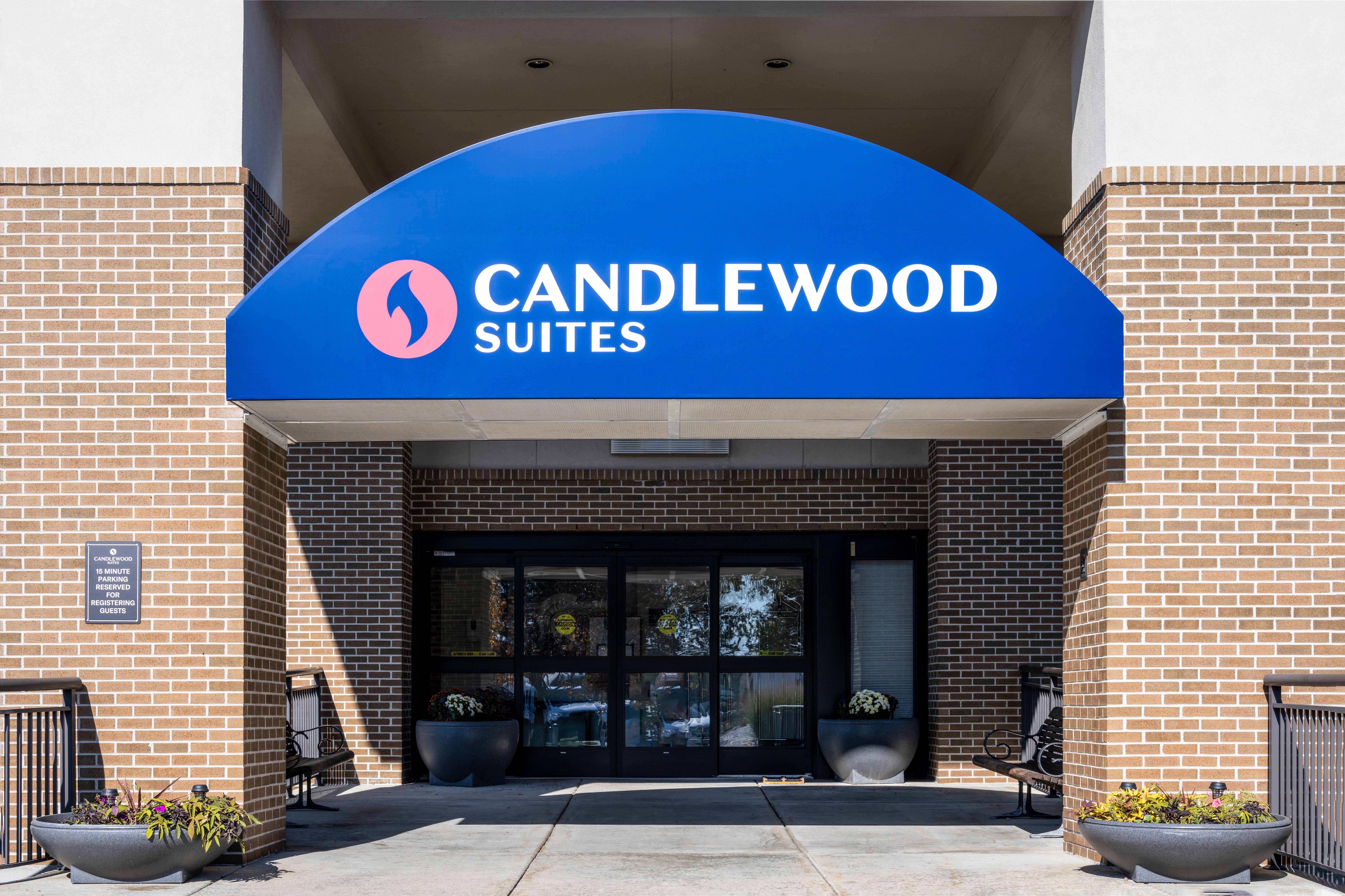 Candlewood Suites East Lansing By Ihg Exterior photo